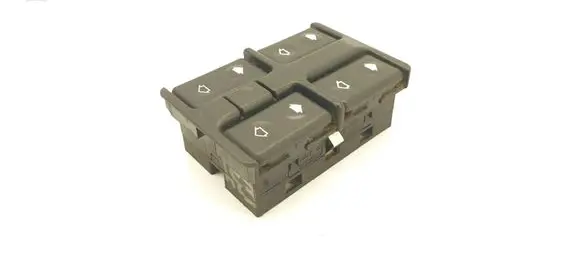 BMW 5 E34 Electric window control switch 1379075