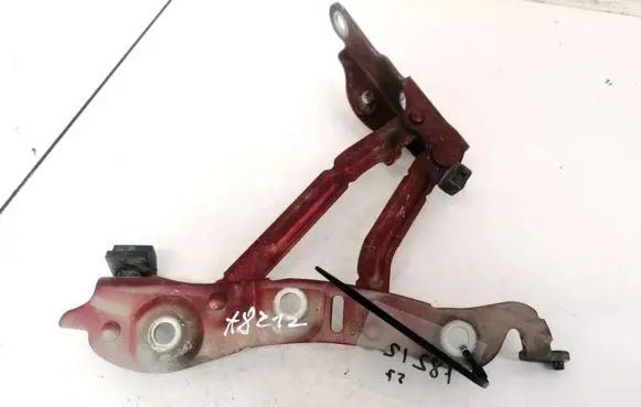 Volvo S60 Tailgate/trunk/boot hinge