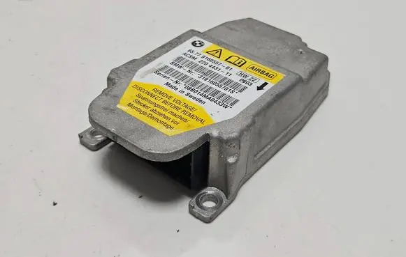 BMW 5 E60 E61 Airbag control unit/module 9160557 31916055701S 220443111
