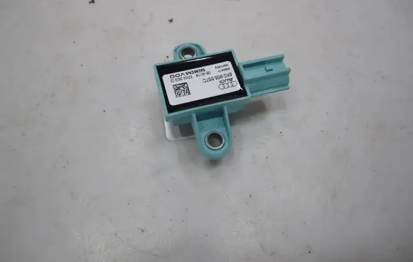 Audi A4 S4 B8 8K Airbag deployment crash/impact sensor 8K0955557C 5WK4380902