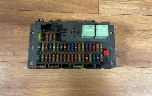 Mini One - Cooper R50 - 53 Fuse module 518030317 073036100602 509011