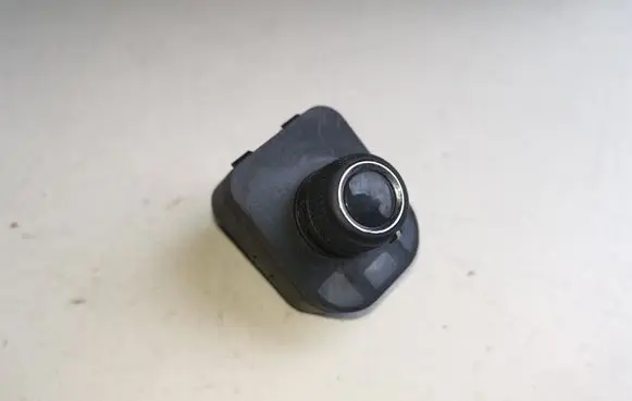 Audi A4 S4 B8 8K Wing mirror switch 8K0959565B