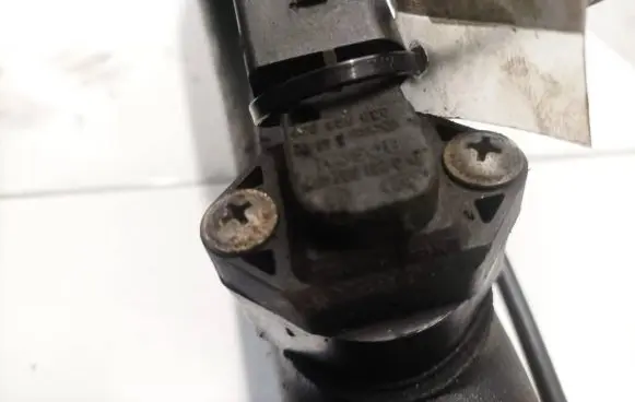 Volkswagen PASSAT B5.5 Air pressure sensor 0281002177 038906051