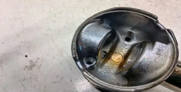 BMW 3 E92 E93 Piston 84L93
