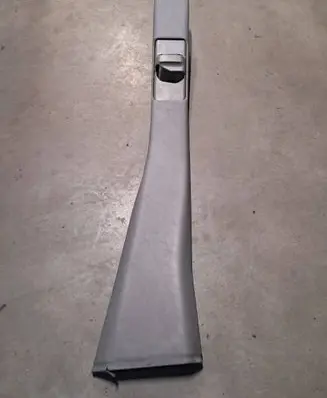 Mercedes-Benz E W124 (B) pillar trim (top) 1246923689
