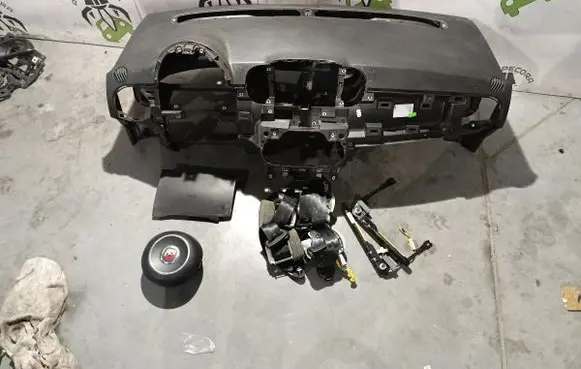 Toyota RAV 4 (XA50) Dashboard 