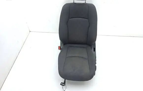 Mercedes-Benz C W203 Front driver seat 
