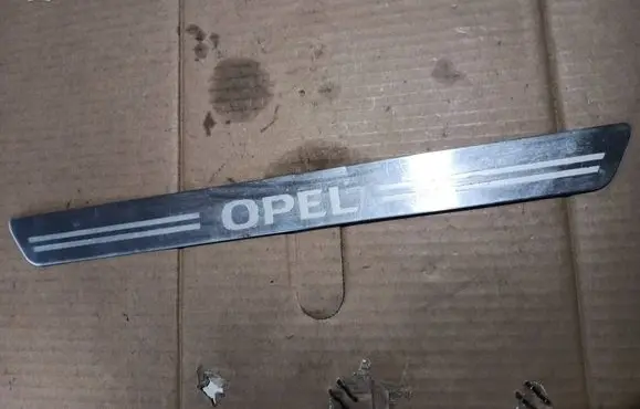 Opel Insignia A Front sill trim cover 13272117 5452790