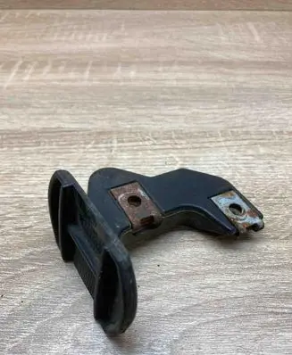 BMW 5 E39 Front bumper mounting bracket 8159361