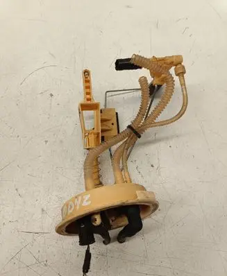BMW 3 E90 E91 Fuel level sensor 