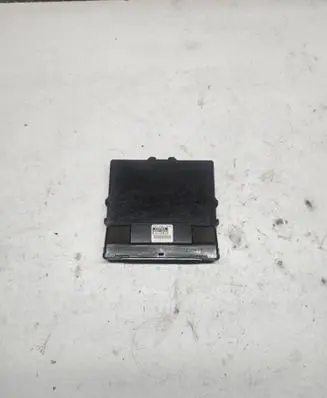 Toyota RAV 4 (XA40) Engine control unit/module 8998142020
