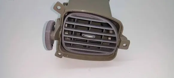 Nissan Almera Tino Dashboard side air vent grill/cover trim 687614U000