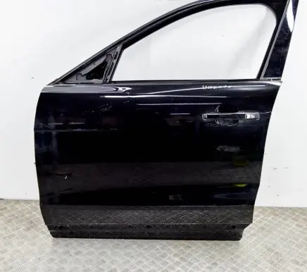 Jaguar F-Pace Front door T4A1369
