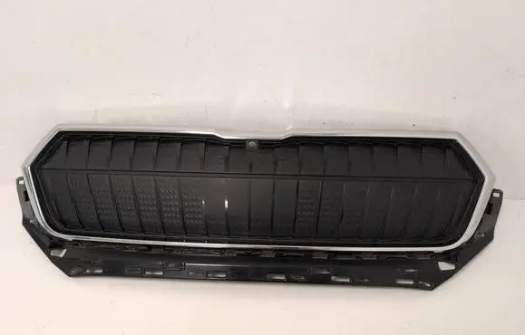 Skoda Enyaq iV Front bumper upper radiator grill 5LA853653