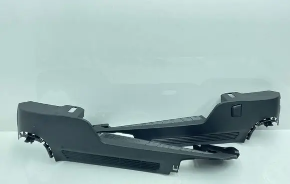 BMW 5 G30 G31 Other trunk/boot trim element 7387525 7387526