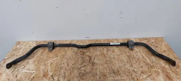 Mercedes-Benz A W176 Front anti-roll bar/sway bar A2463203411