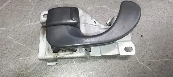 Mitsubishi Galant Front door exterior handle