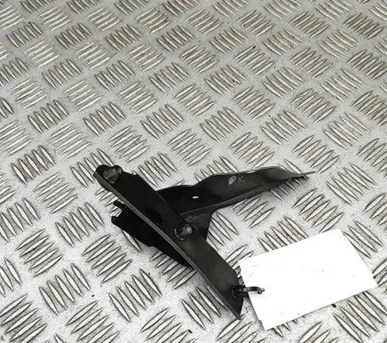 Audi A7 S7 4G Fender mounting bracket 4G8821135D