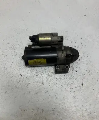 BMW 5 E60 E61 Starter motor 0001109070 780250505 1241780250805
