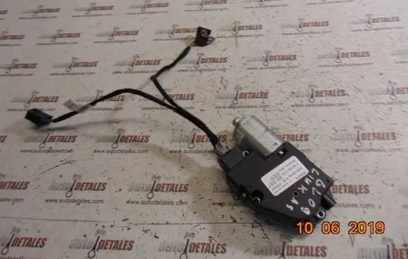 Mercedes-Benz GL X164 Sunroof motor/actuator A1648201442