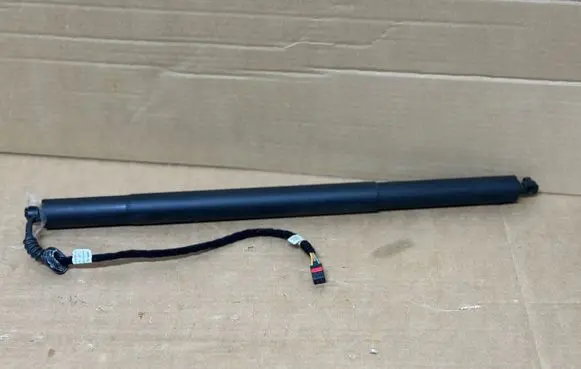 Audi Q3 F3 Tailgate strut 83A827851B