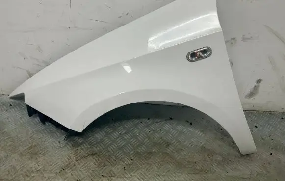 Seat Ibiza IV (6J,6P) Fender