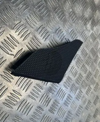 KIA EV6 Side speaker trim/cover 84725CV100