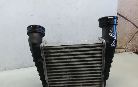 Volkswagen PASSAT B5.5 Intercooler radiator