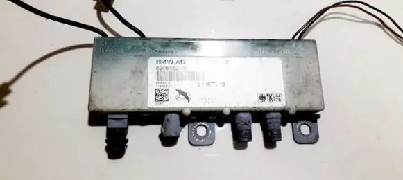 BMW 5 E39 Antenna control unit 690608202 21367510