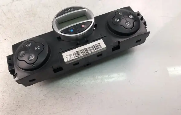 Interior fan control switch