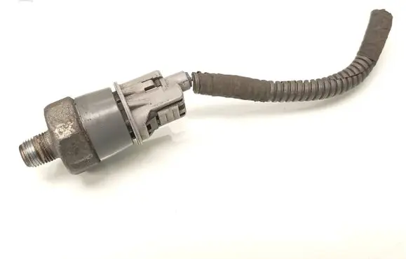 Toyota Prius (XW20) Oil pressure sensor 