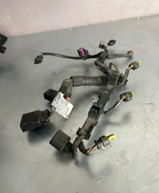 Audi A4 S4 B8 8K Fuel injector wires 06H971627 07032008 TAB026037R