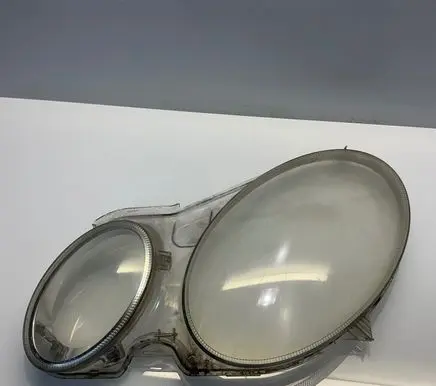 Mercedes-Benz E W211 Headlight lense 