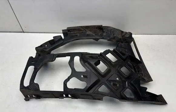 Volkswagen Golf VII Front bumper mounting bracket 5G0807724F