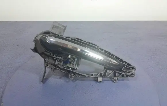 BMW 5 G30 G31 G38 Front door exterior handle 7401204