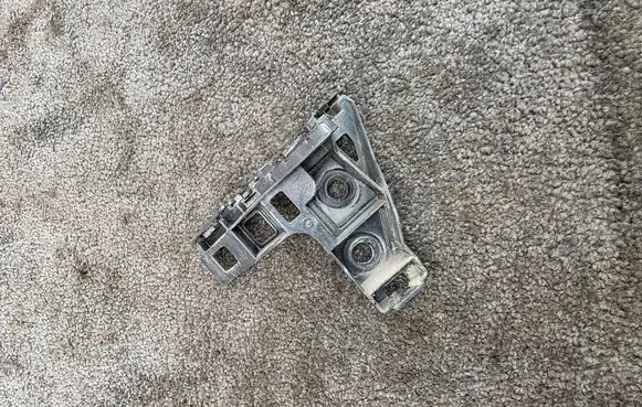Volkswagen Golf VII Rear bumper mounting bracket 5G6807393