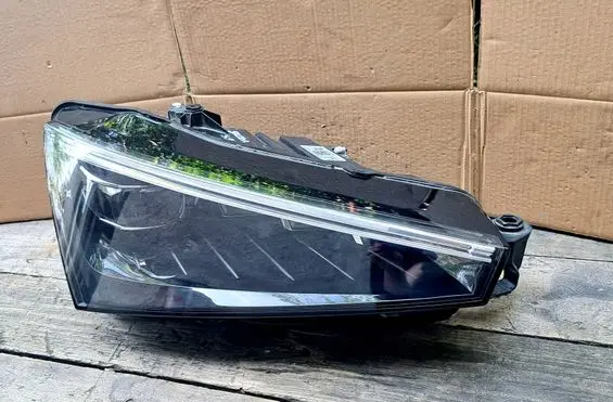 Skoda Scala Headlight/headlamp 657941016A