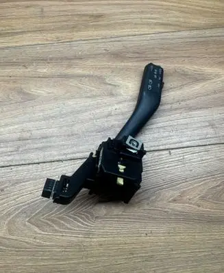 Skoda Octavia Mk2 (1Z) Indicator stalk 1K0953513A 01103501 10350163546712