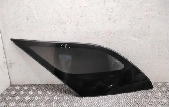 Mercedes-Benz ML W166 Rear side window 43R000091
