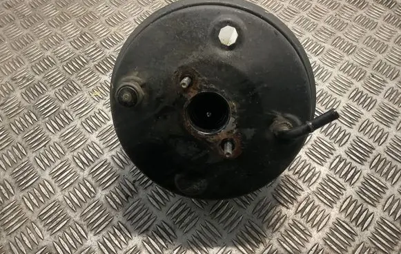Hyundai Terracan Brake booster