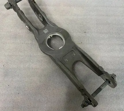 Mercedes-Benz E W213 Rear upper control arm/wishbone A2059800 A2053529800