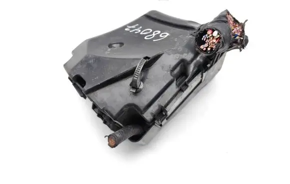 Hyundai i40 Fuse module 912033Z190