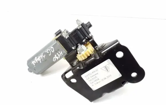 Porsche Panamera (970) Seat adjustment motor 97052241602