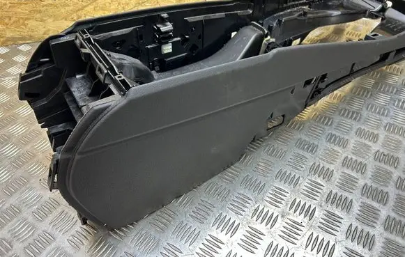 BMW 5 F10 F11 Center console 72458410 514572458410