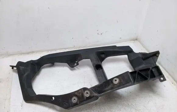 Mitsubishi Colt Headlight/headlamp mounting bracket MN105060