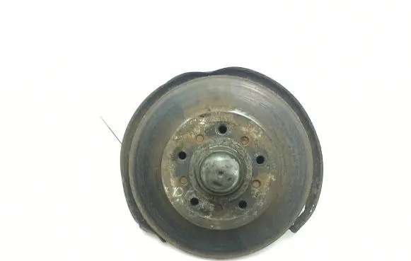 Mercedes-Benz COMPAKT W115 Front wheel hub