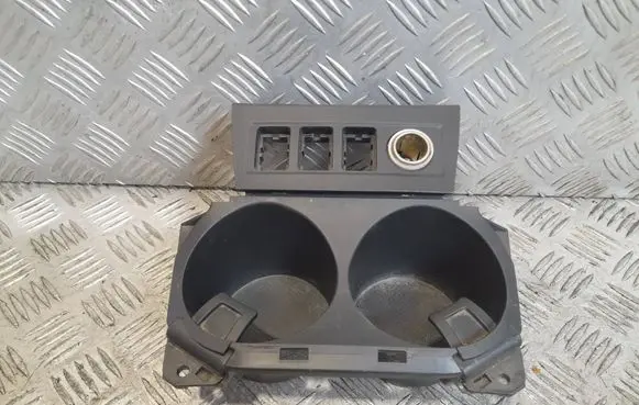 Toyota RAV 4 (XA30) Cup holder 5562542020