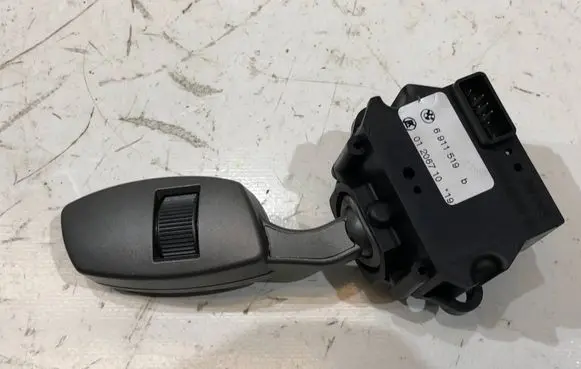 BMW 7 E65 E66 Wiper control stalk 6911519 60836 01206710
