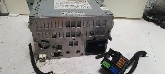Audi A4 S4 B8 8K Sound system wiring loom 3B7035444 8T2035195H SYMPHONY