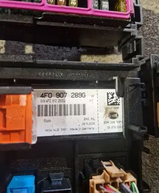 Audi A6 S6 C6 4F Comfort/convenience module 4F0907289G 4F0910289G